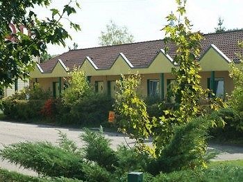 Hotel Restaurant Des Portes De Meuse Nancy Exterior photo